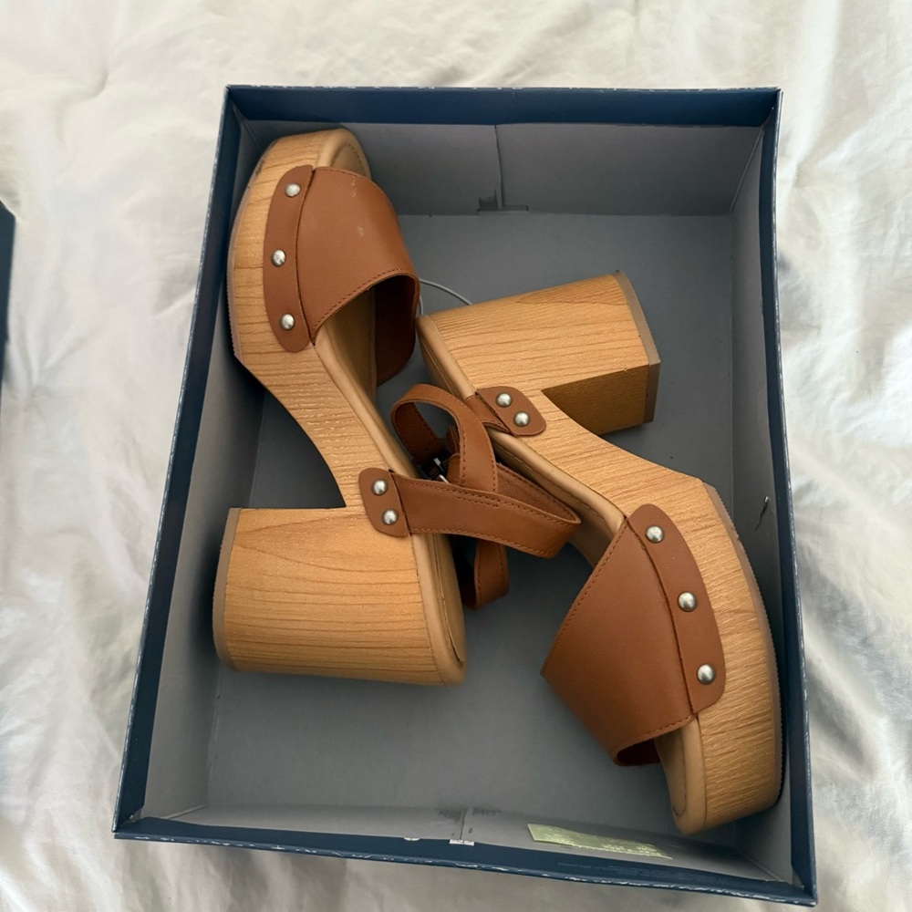 Universal Thread Cognac Platform Sandals - image 5